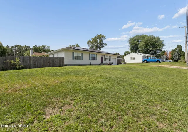 2nd image of 1724 2nd Ave, Toms River, NJ 08757 | MLS# 22623737