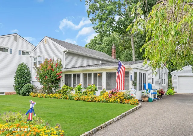 Photo 3 of Sale Pending at 2125 Edgewood Pl, Spring Lake, NJ 07762 | MLS# 22623603 | Listing updated on 2026-08-07