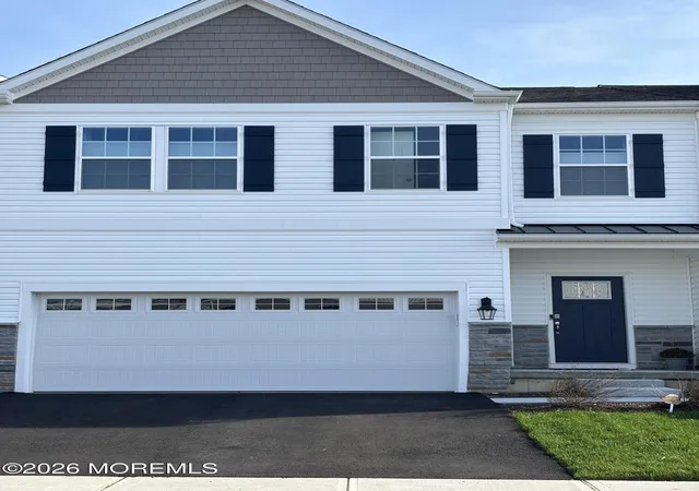 2nd image of 4 Victoria Gardens Sq, Neptune, NJ 07753 | MLS# 22623458
