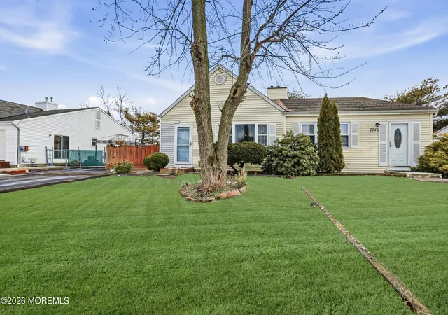 Photo 2 of Sale Pending at 3243 Mystic Port Pl, Toms River, NJ 08753 | MLS# 22623379 | Listing updated on 2026-09-09
