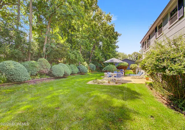37th image of 14 Mcintosh Ln, Manalapan, NJ 07726 | MLS# 22623451