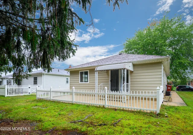 4th image of 9 Pavilion St, Toms River, NJ 08757 | MLS# 22623910