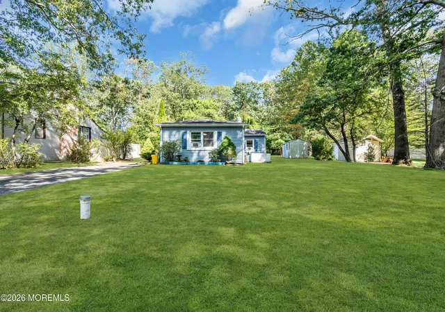 Photo 1 of Single family home for sale at 381 Glenn Rd, Jackson, NJ 08527 | MLS# 22623419 | Listing updated on 2026-10-15