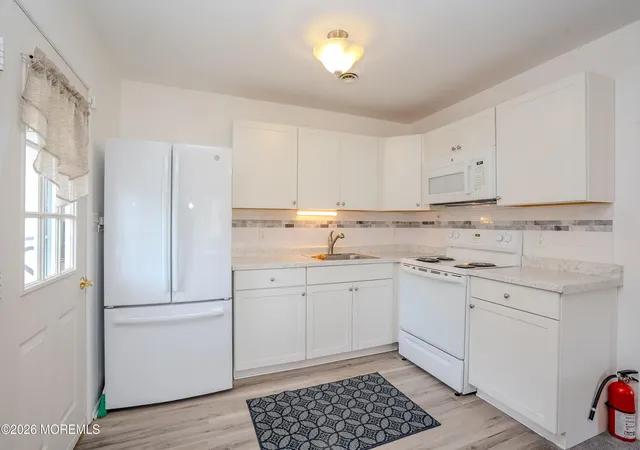 Photo 1 of Single family home for sale at 8 B Alaska Ave, Whiting, NJ 08759 | MLS# 22623426 | Listing updated on 2026-09-16
