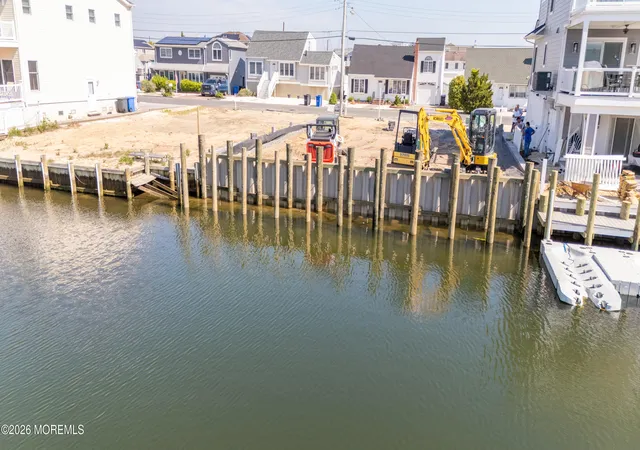 14th image of 45 Frank Dr, Manahawkin, NJ 08050 | MLS# 22623612