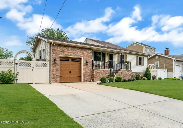 Photo 3 of Sale Pending at 43 Catalina Dr, Brick, NJ 08723 | MLS# 22623519 | Listing updated on 2026-08-26