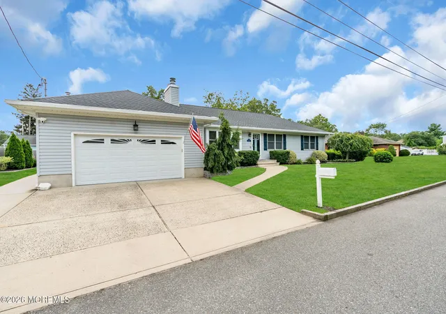 3rd image of 633 Spray Ave, Beachwood, NJ 08722 | MLS# 22623520