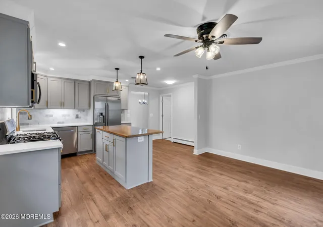 4th image of 52 Castleton Dr, Toms River, NJ 08757 | MLS# 22623658