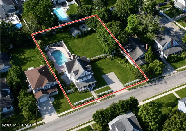 Photo 2 of Sale Pending at 20 Broad St, Toms River, NJ 08753 | MLS# 22623468 | Listing updated on 2026-08-18