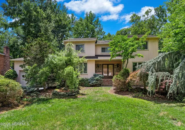 2nd image of 40 Vista Dr, Morganville, NJ 07751 | MLS# 22623487