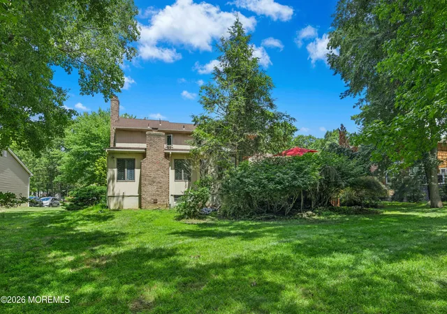 34th image of 40 Vista Dr, Morganville, NJ 07751 | MLS# 22623487