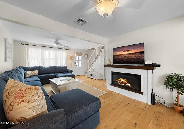 4th image of 54 Frank Dr, Manahawkin, NJ 08050 | MLS# 22623502
