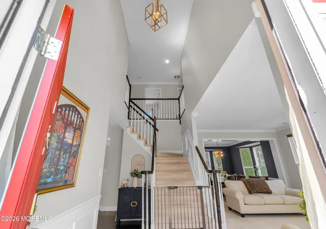 3rd image of 1 Captain Woods Rd, Whitehouse Station, NJ 08889 | MLS# 22623563