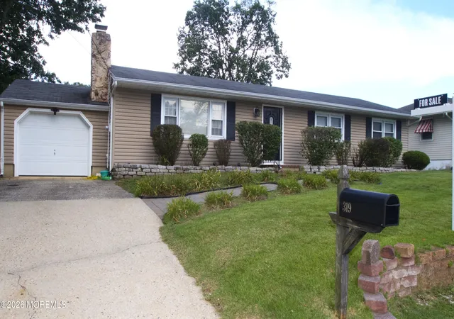 Photo 2 of Sale Pending at 319 Spruce Dr, Brick, NJ 08723 | MLS# 22624543 | Listing updated on 2026-08-28