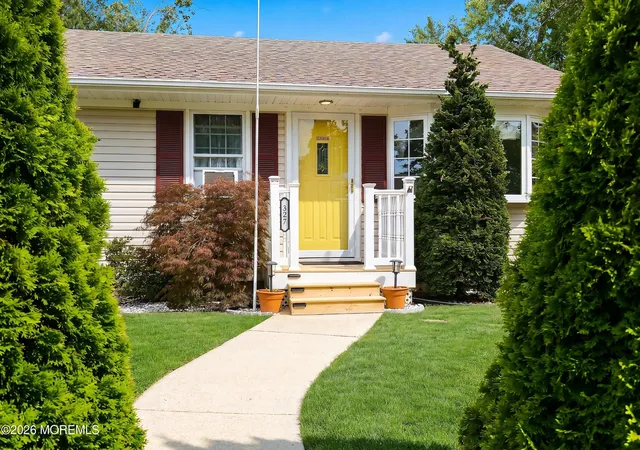 25th image of 327 Pacific Ave, Beachwood, NJ 08722 | MLS# 22623538