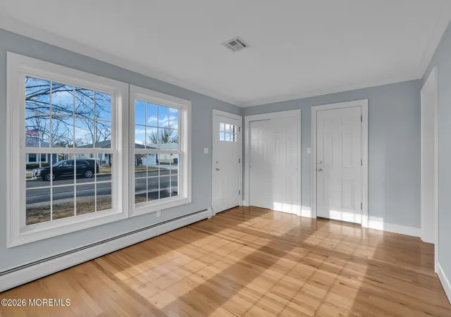 Photo 3 of Single family home for sale at 770 Jamaica Blvd, Toms River, NJ 08757 | MLS# 22623581 | Listing updated on 2026-08-01