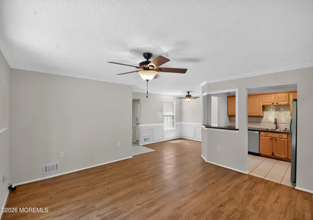 9th image of 310 Owls Nest Ct, Jackson, NJ 08527 | MLS# 22623586