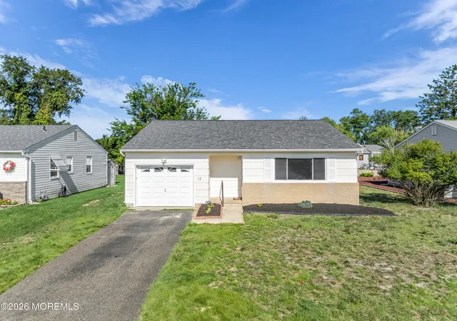 1st image of 12 Bolingbroke Dr, Toms River, NJ 08757 | MLS# 22623674