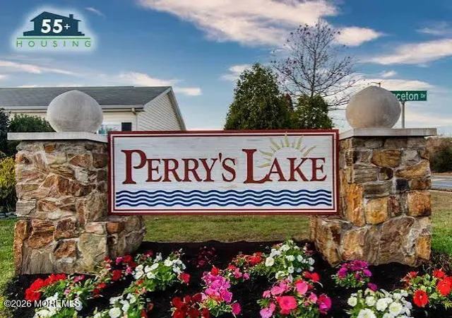 32nd image of 66 Perrys Ln, Manahawkin, NJ 08050 | MLS# 22624728