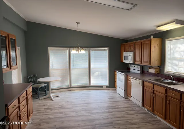 4th image of 66 Perrys Ln, Manahawkin, NJ 08050 | MLS# 22624728