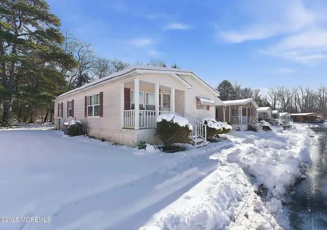 2nd image of 110 Douglas Dr, Jackson, NJ 08527 | MLS# 22623638