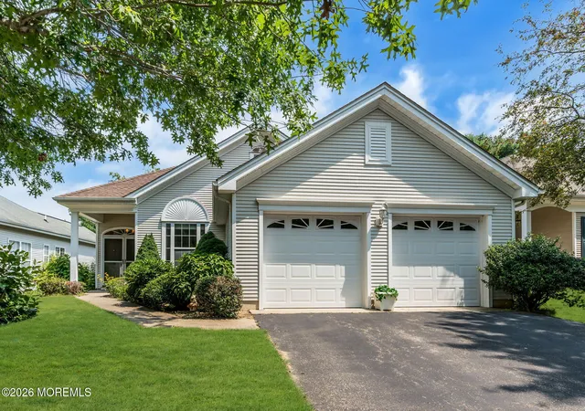 1st image of 16 Bellflower Dr, Lakewood, NJ 08701 | MLS# 22624959