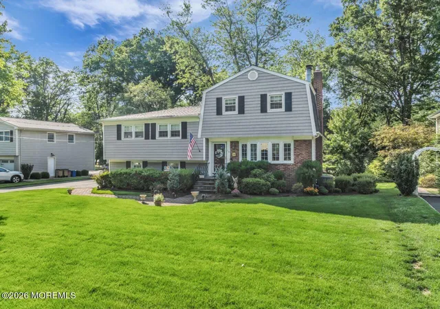 2nd image of 15 Etmore Pl, New Providence, NJ 07974 | MLS# 22623716
