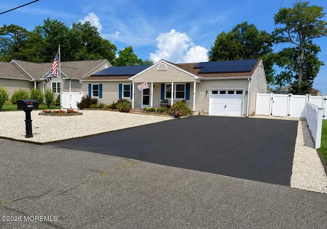2nd image of 718 Conifer Dr, Forked River, NJ 08731 | MLS# 22623670