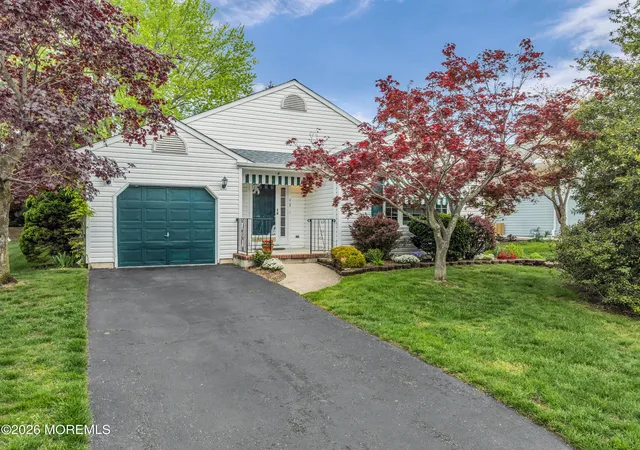 1st image of 4 Brant Dr, Brick, NJ 08724 | MLS# 22623703