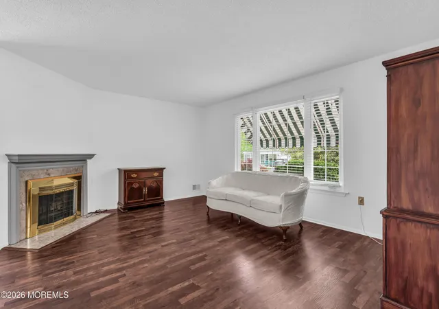 2nd image of 4 Brant Dr, Brick, NJ 08724 | MLS# 22623703