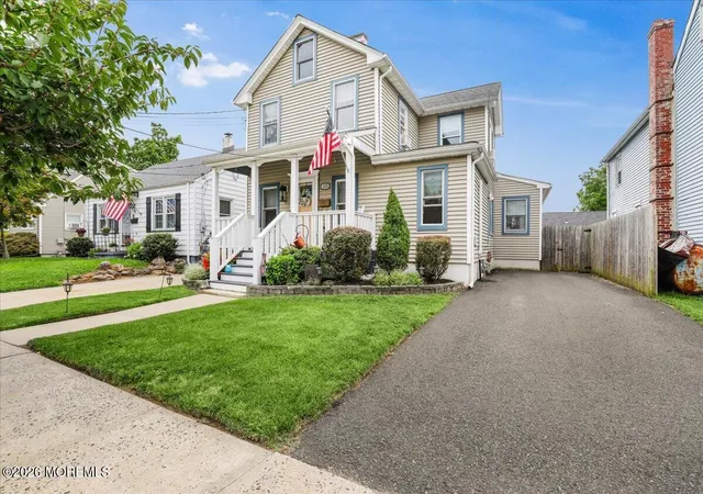 2nd image of 123 Broad St, Matawan, NJ 07747 | MLS# 22624652