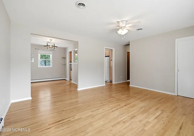 Photo 3 of Single family home for sale at 943 Edgebrook Dr N, Toms River, NJ 08757 | MLS# 22623906 | Listing updated on 2026-09-02