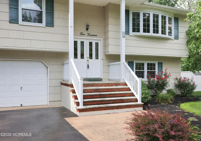 4th image of 514 Oakview Dr, Toms River, NJ 08753 | MLS# 22623822
