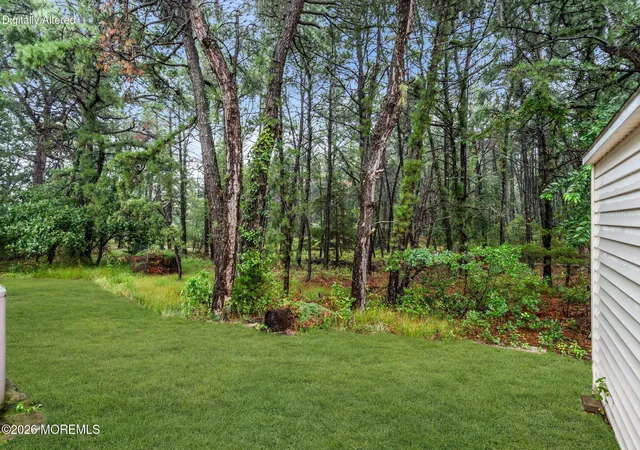 33rd image of 540 Momosa Dr, Whiting, NJ 08759 | MLS# 22624032