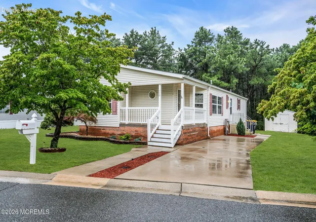 Photo 3 of Manufactured home for sale at 540 Momosa Dr, Whiting, NJ 08759 | MLS# 22624032 | Listing updated on 2026-10-05