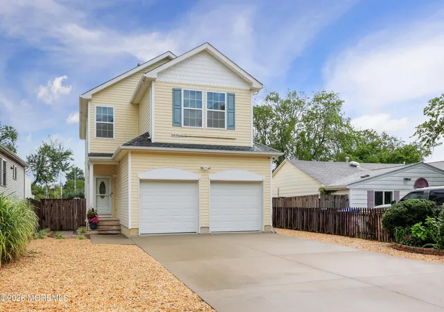 1st image of 514 Parkside Ave, Toms River, NJ 08753 | MLS# 22624040
