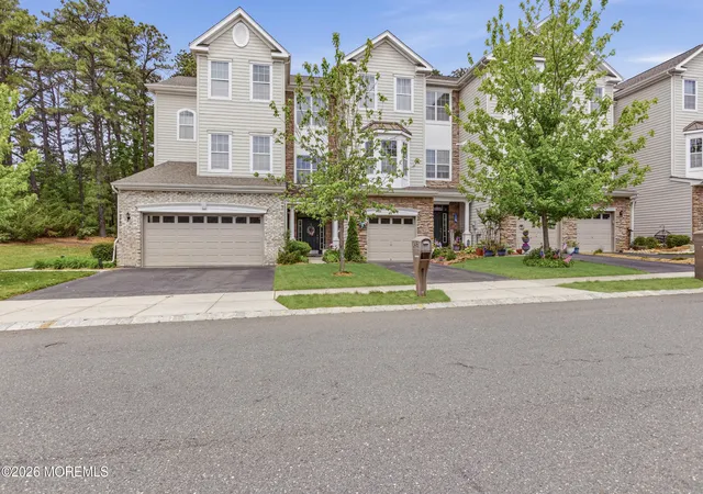 3rd image of 346 Hawthorne Ln, Barnegat, NJ 08005 | MLS# 22623787