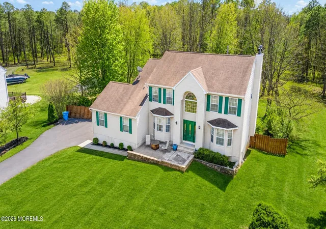3rd image of 18 Camelot Ter, Jackson, NJ 08527 | MLS# 22623806