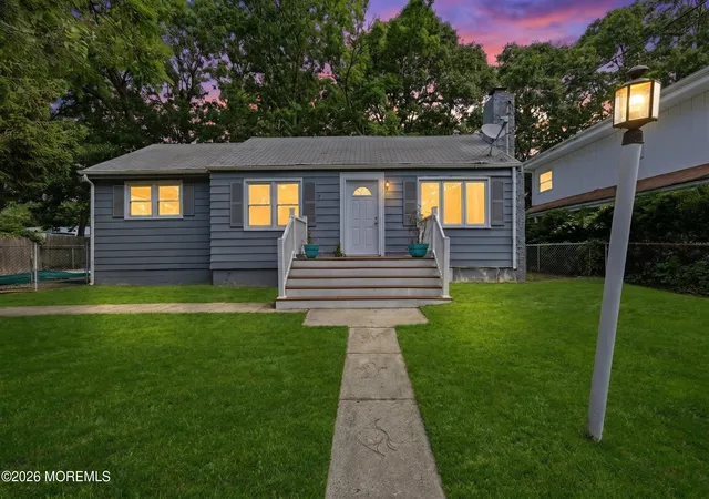 Photo 3 of Sale Pending at 1947 New St, Toms River, NJ 08753 | MLS# 22623944 | Listing updated on 2026-09-17