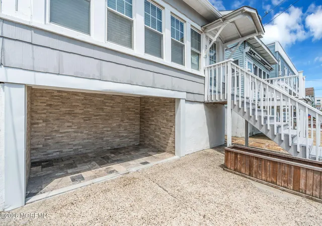 4th image of 230 Hamilton Ave, Seaside Heights, NJ 08751
