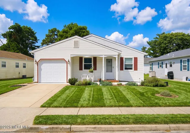 Photo 1 of Single family home for sale at 3 Wojtyla Ct, Toms River, NJ 08757 | MLS# 22623853 | Listing updated on 2026-09-24