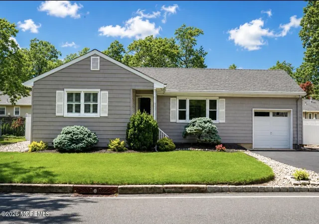 1st image of 644 Berkeley Ave, Beachwood, NJ 08722 | MLS# 22623880