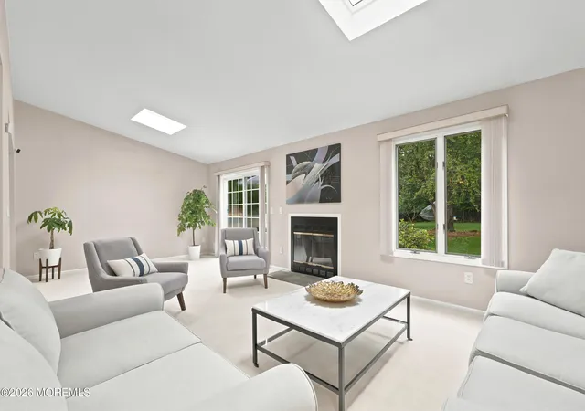 4th image of 137 Redpine Loop, Old Bridge, NJ 08857 | MLS# 22624474