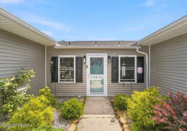 4th image of 20 Le Lamentin Dr, Toms River, NJ 08757 | MLS# 22623877