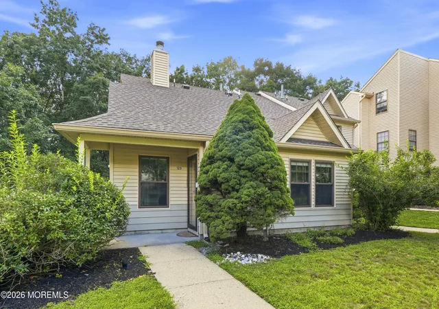 2nd image of 120 Whispering Oaks Wy, Jackson, NJ 08527 | MLS# 22624527