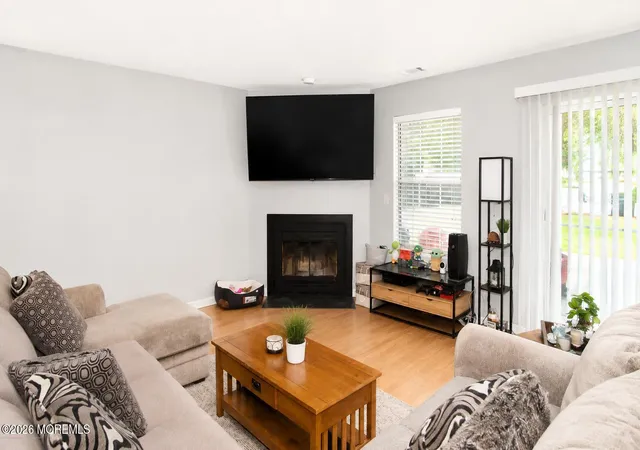 2nd image of 1716 Waters Edge Dr, Toms River, NJ 08753