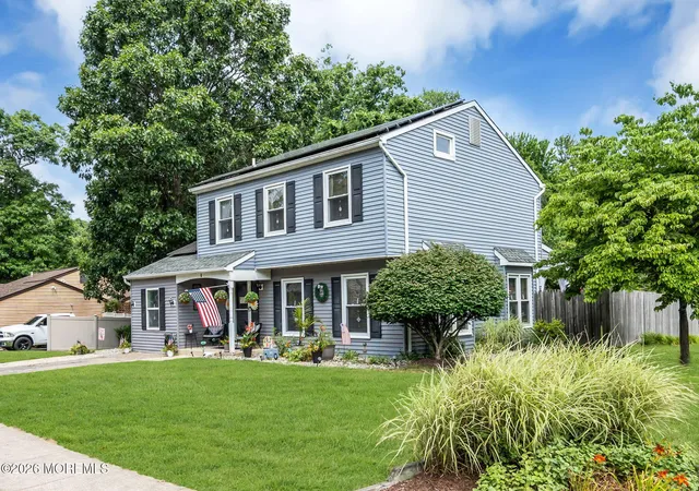2nd image of 8 Concord Cir, Howell, NJ 07731 | MLS# 22623969
