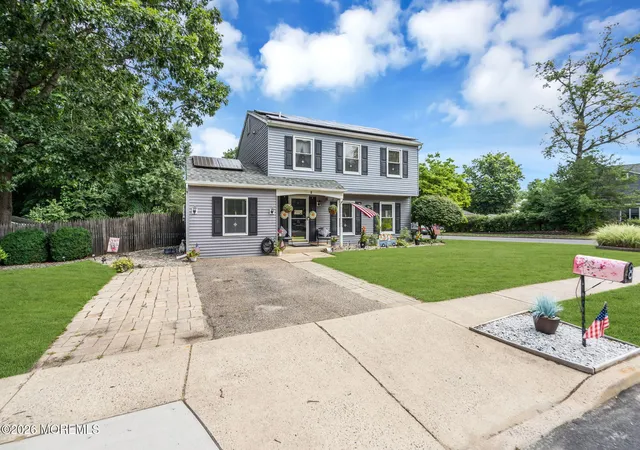 4th image of 8 Concord Cir, Howell, NJ 07731 | MLS# 22623969
