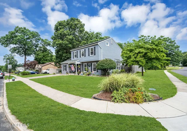 5th image of 8 Concord Cir, Howell, NJ 07731 | MLS# 22623969