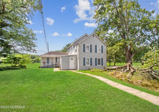 2nd image of 33 Allens Rd, Hightstown, NJ 08520 | MLS# 22623929